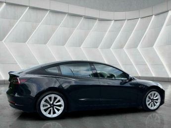Tesla Model 3 (Dual Motor) Long Range Auto 4WDE 4dr