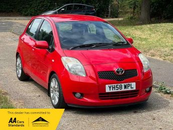Toyota Yaris 1.3 VVT-i SR 5dr