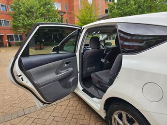 Toyota Prius 1.8 VVT-h Icon CVT Euro 5 (s/s) 5dr