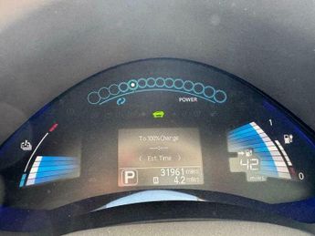 Nissan Leaf 24kWh Hatchback 5dr Electric Auto (107 bhp)
