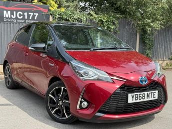 Toyota Yaris 1.5 VVT-h Red Bi-Tone Hatchback 5dr Petrol Hybrid E-CVT Euro 6 (