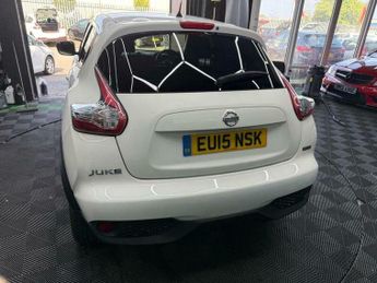 Nissan Juke 1.6 Acenta Premium XTRON Euro 5 5dr