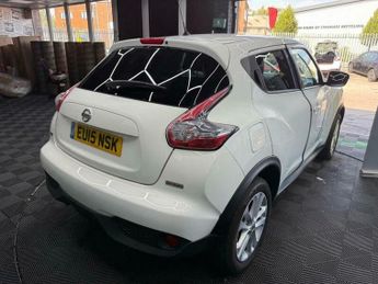 Nissan Juke 1.6 Acenta Premium XTRON Euro 5 5dr