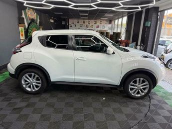Nissan Juke 1.6 Acenta Premium XTRON Euro 5 5dr