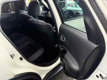 Nissan Juke 1.6 Acenta Premium XTRON Euro 5 5dr