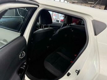 Nissan Juke 1.6 Acenta Premium XTRON Euro 5 5dr