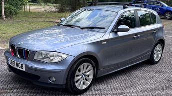 BMW 1 SERIES 118i SE