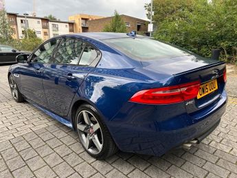 Jaguar XE R-SPORT