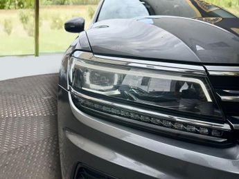 Volkswagen Tiguan SEL TDI DSG
