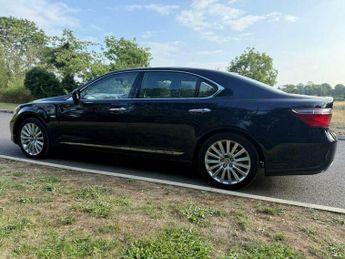Lexus LS 5.0 600h V8 L RSR CVT 4WD Euro 5 (s/s) 4dr