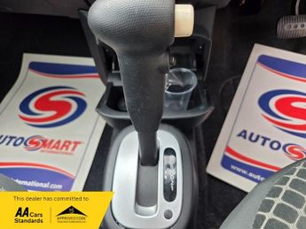 Nissan Micra 1.4 16v SVE Hatchback 3dr Petrol Automatic (163 g/km, 87 bhp)