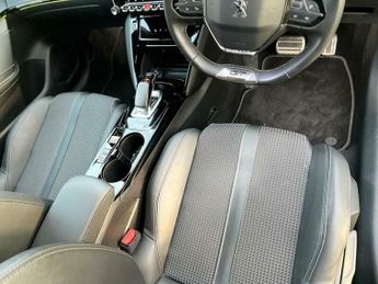 Peugeot 208 50kWh GT Auto 5dr