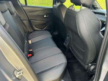 Peugeot 208 50kWh GT Auto 5dr