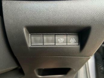 Peugeot 208 50kWh GT Auto 5dr