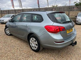 Vauxhall Astra 1.6 16V Exclusiv Sports Tourer Auto Euro 5 5dr