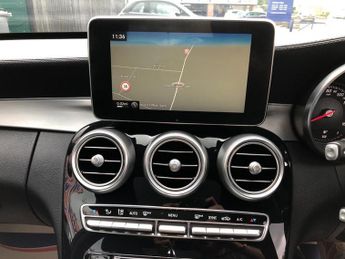 Mercedes C Class C220 BLUETEC AMG LINE PREMIUM PLUS