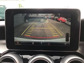 Mercedes C Class C220 BLUETEC AMG LINE PREMIUM PLUS