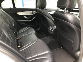 Mercedes C Class C220 BLUETEC AMG LINE PREMIUM PLUS