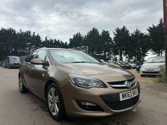 Vauxhall Astra 2.0 CDTi SRi Sports Tourer Euro 5 (s/s) 5dr