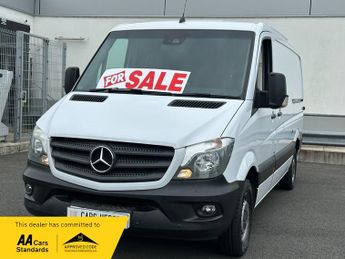 Mercedes Sprinter 211CDI BLUEEFFICIENCY MWB PANEL VAN 112 HP