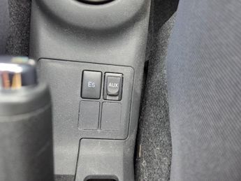 Toyota Yaris 1.33 Dual VVT-i TR Hatchback 5dr Petrol MultiMode Euro 4 (s/s) (