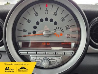 MINI Hatch 1.6 Cooper Hatchback 3dr Petrol Steptronic Euro 4 (120 ps)