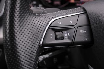 Audi Q5 TFSI QUATTRO S LINE