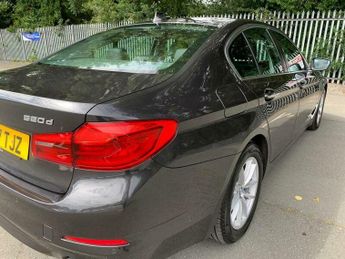 BMW 5 SERIES 2.0 520d SE Auto Euro 6 (s/s) 4dr