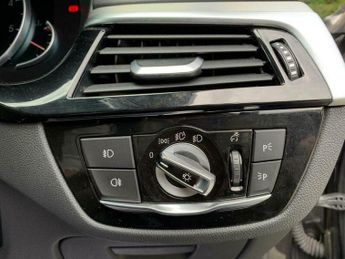 BMW 5 SERIES 2.0 520d SE Auto Euro 6 (s/s) 4dr