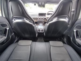 Mercedes AMG 2.0 A35 AMG DCT 4Matic