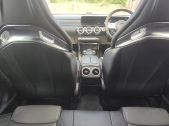 Mercedes AMG 2.0 A35 AMG DCT 4Matic