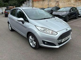 Ford Fiesta 1.0T EcoBoost Zetec Euro 5 (s/s) 5dr