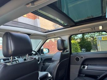 Land Rover Range Rover Sport SDV6 HSE DYNAMIC