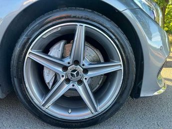Mercedes-Benz C Class 2.1 C220d AMG Line (Premium Plus) 7G-Tronic+ Euro 6 (s/s) 5dr