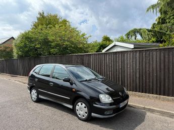 Nissan Almera S TINO