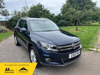 Volkswagen Tiguan 2.0 TDI BlueMotion Tech SE SUV 5dr Diesel DSG 4WD Euro 5 (s/s) (