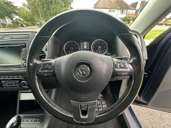 Volkswagen Tiguan 2.0 TDI BlueMotion Tech SE SUV 5dr Diesel DSG 4WD Euro 5 (s/s) (