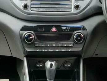 Hyundai Tucson 1.7 CRDi Blue Drive SE Nav DCT Euro 6 (s/s) 5dr