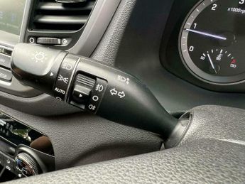 Hyundai Tucson 1.7 CRDi Blue Drive SE Nav DCT Euro 6 (s/s) 5dr