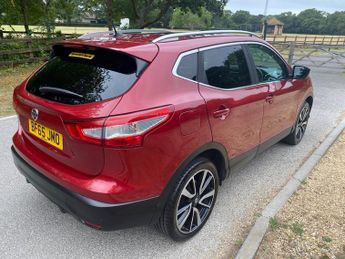 Nissan Qashqai TEKNA DIG-T XTRONIC !! ULEZ COMPLIANT - NEW MOT - FULL SERVICE H
