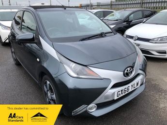 Toyota AYGO 1.0 VVT-I X-CLUSIV 2