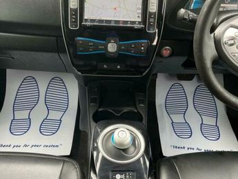 Nissan Leaf 30kWh Acenta Auto 5dr