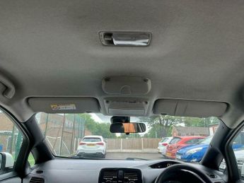 Nissan Leaf 30kWh Acenta Auto 5dr