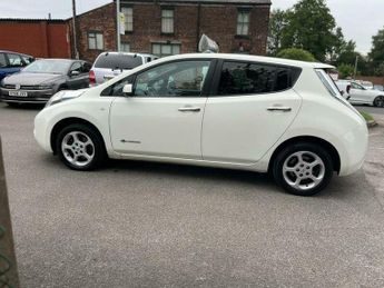 Nissan Leaf 30kWh Acenta Auto 5dr