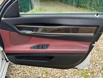 BMW 7 SERIES 730d SE