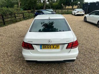 Mercedes-Benz E Class 2.1 E220 BlueTEC AMG Night Edition G-Tronic+ Euro 6 (s/s) 4dr
