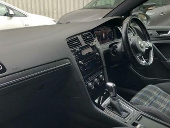Volkswagen Golf 1.4 TSI 8.7kWh GTE Advance DSG Euro 6 (s/s) 5dr