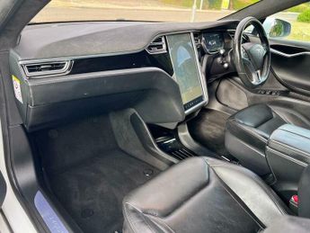 Tesla Model S MODEL S 85D