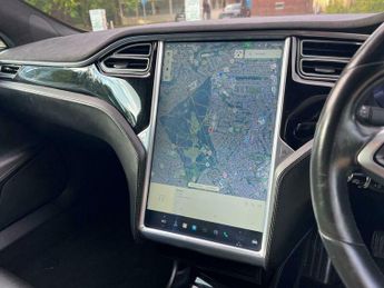 Tesla Model S MODEL S 85D