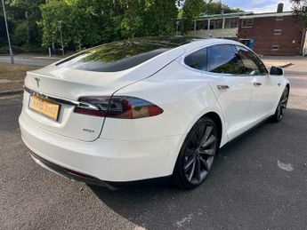 Tesla Model S MODEL S 85D